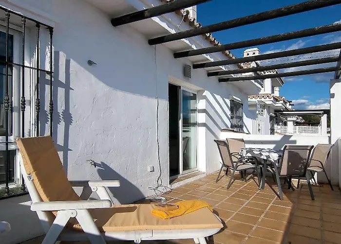 Serinamar- Naranjos De * מארבלה