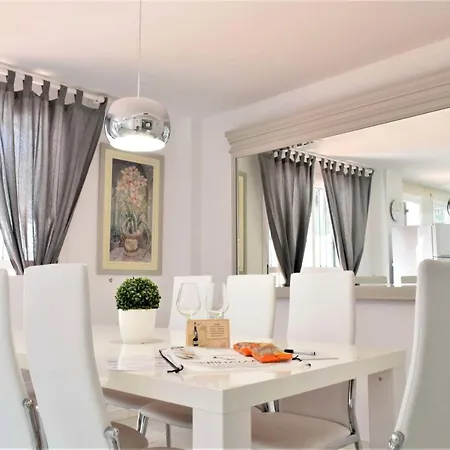 Serinamar- Naranjos De Apartment