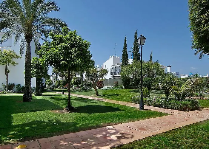 Serinamar- Naranjos De マルベーリャ