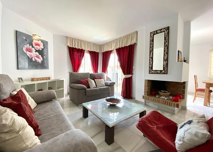 Апартаменти Serinamar- Naranjos De